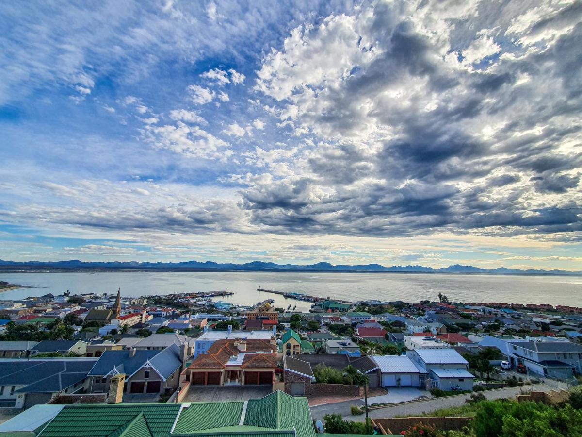 3Coloursblue Guest House Mossel Bay Exterior photo